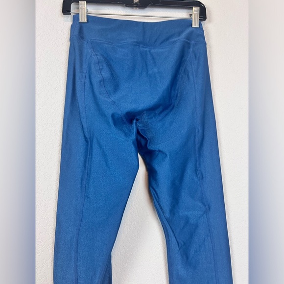 Good American Shiny Rib Seamless Leggings in  Washed Navy Blue Size 3 - Picture 5 of 9